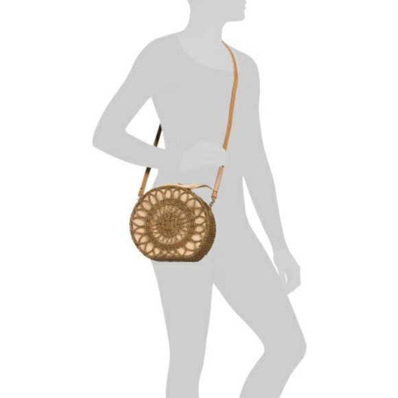 Hand Woven Wicker Eyelet Hat Box Crossbody Rattan - Picture 4 of 4